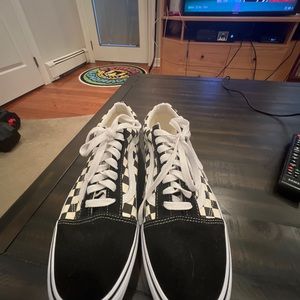 checkered vans